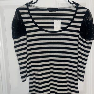 BCBG Maxmazria Shirt Small Black/Ivory Striped Black Lace Shoulders